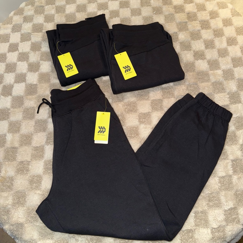 All in motion Black high rise Jogger Pants bundle